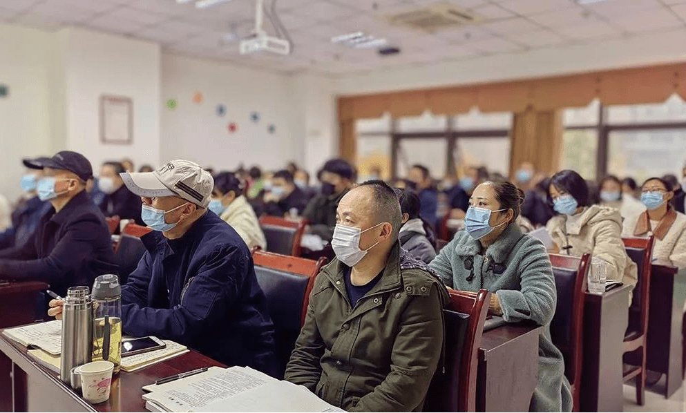 康复理疗实操课堂——快快乐乐学习，康立学校欢迎你！